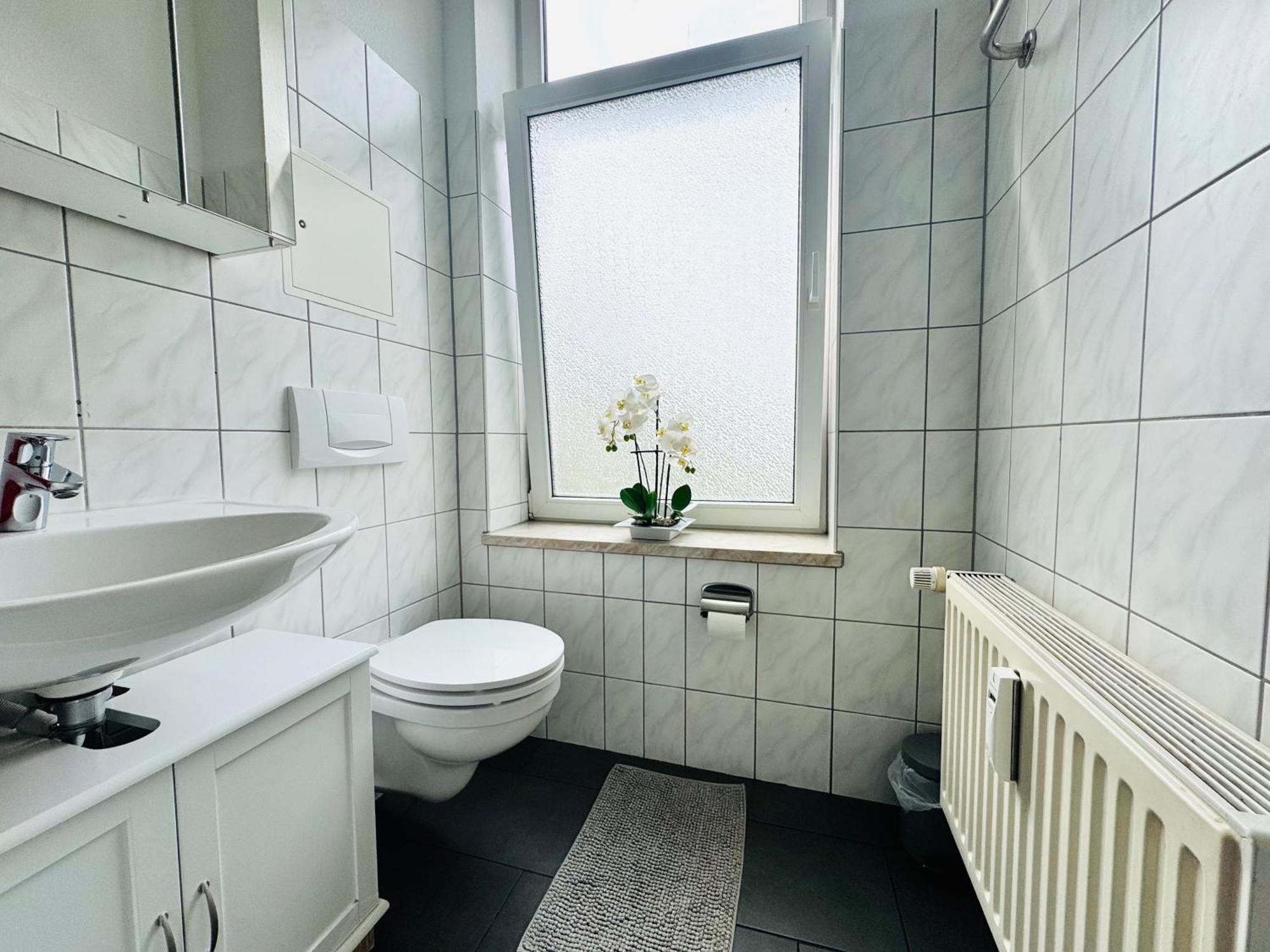 Attraktive Wohnung Im Schoenen Hinterhof Шверин Экстерьер фото